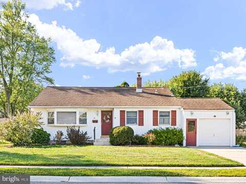 10 DAVIES ROAD, NEWARK, DE 19713