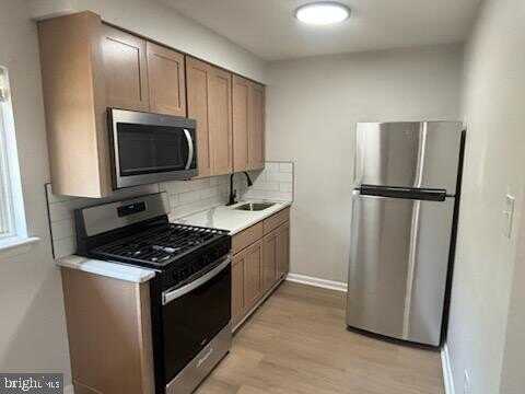 2032 MAPLE AVENUE, HADDON HEIGHTS, NJ 08035