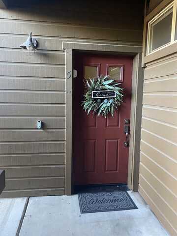 10601 Boulders Road, Truckee, CA 96161