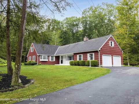 10 Niles Drive, Woodstock, NY 12498
