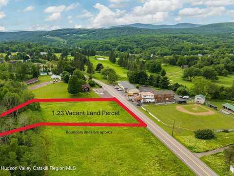137-1 South Street, Windham, NY 12496