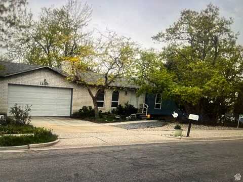 1213 N WINSTON, Kaysville, UT 84037