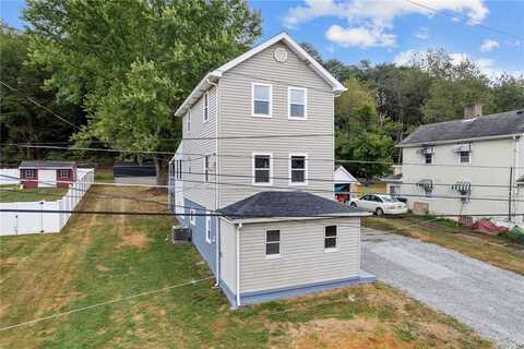 14 Hubbard Rd, Burgettstown, PA 15021