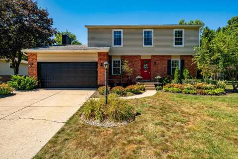 6822 Bejay Drive, Tipp City, OH 45371