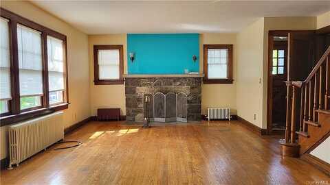 Lindbergh, PEEKSKILL, NY 10566