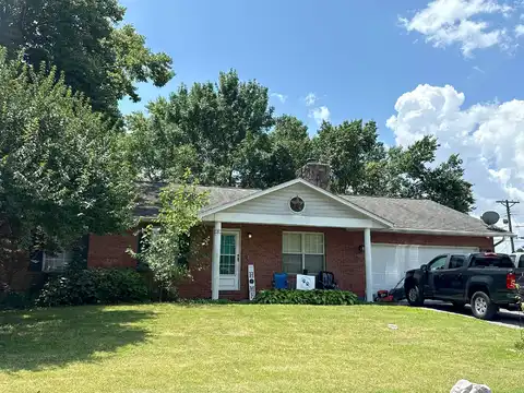3Rd, EAST SAINT LOUIS, IL 62206