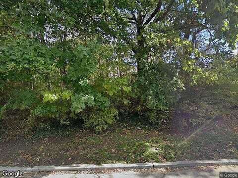 Woodhull Rd, Huntington, NY 11743