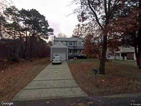 Gordon, WEST BABYLON, NY 11704