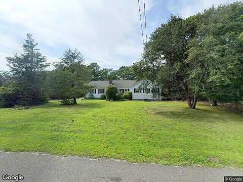 Rampasture, HAMPTON BAYS, NY 11946
