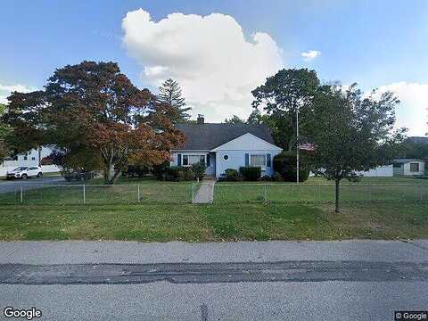 Ferndale, ISLIP, NY 11751
