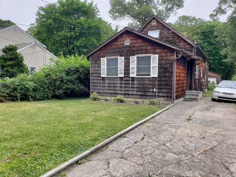 Wood, CENTEREACH, NY 11720