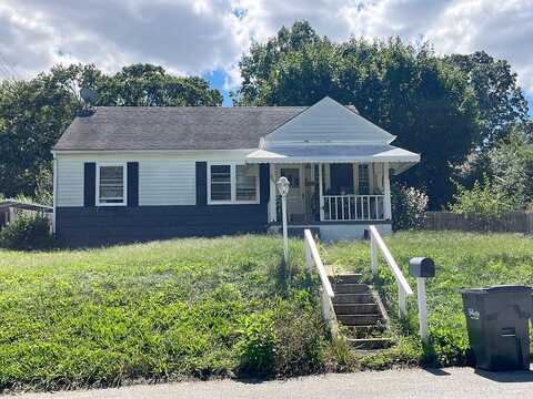 Archer, STAUNTON, VA 24401