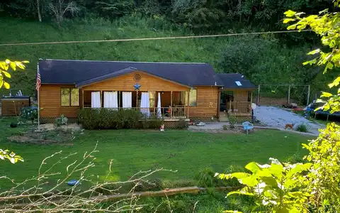 Middle Fork, CHARLESTON, WV 25314