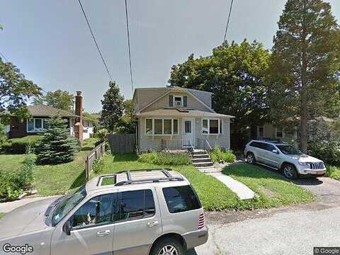 4Th, LINDENHURST, NY 11757