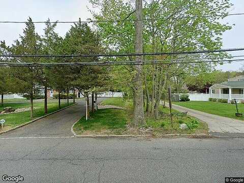 Wells, NORTHPORT, NY 11768