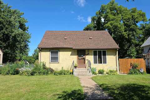 Case, SAINT PAUL, MN 55106