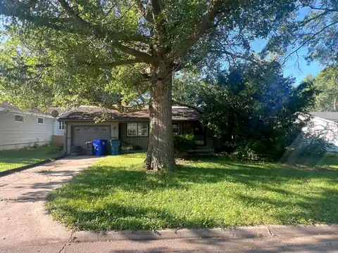 Longwood, CRETE, NE 68333