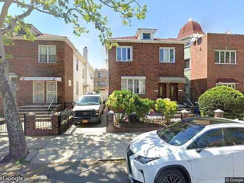 Bay 32Nd, BROOKLYN, NY 11214