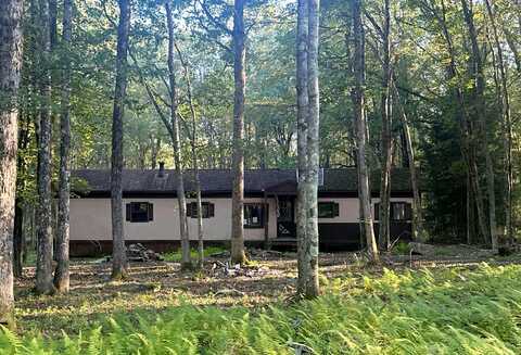 Deep Lake, LONG POND, PA 18334