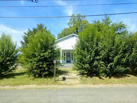Chestnut, DEMOPOLIS, AL 36732