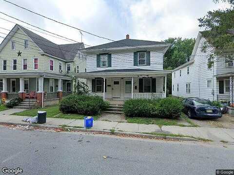 W Harmony Street, Penns Grove, NJ 08069