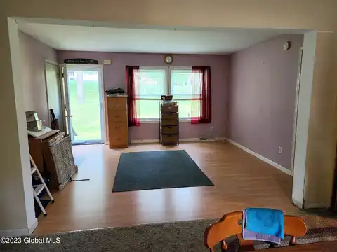 Arlene, FONDA, NY 12068