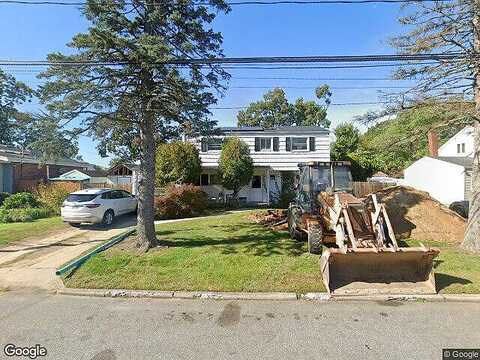 21St, DEER PARK, NY 11729