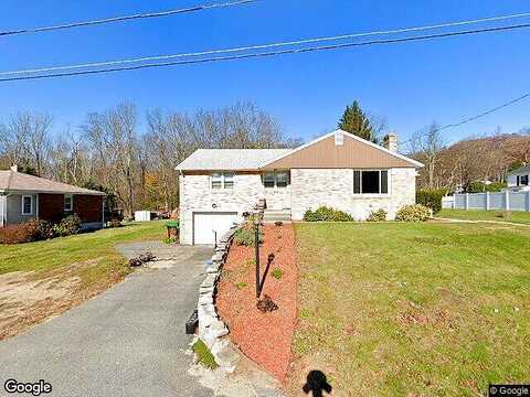 Leonard, DUDLEY, MA 01571