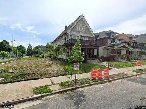 N 40Th Street, Milwaukee, WI 53210