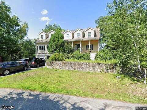 Shore, WELLESLEY, MA 02482