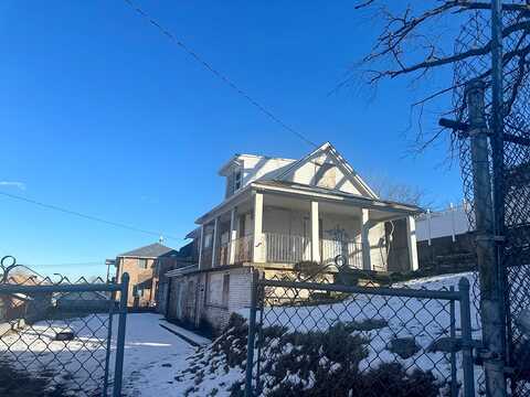 125Th, COLLEGE POINT, NY 11356