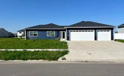 18Th, MOORHEAD, MN 56560