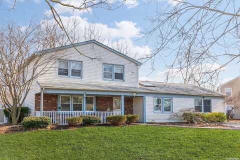 Wycomb, CORAM, NY 11727