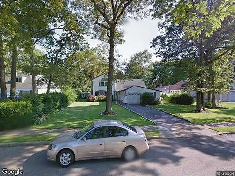 Dean, ISLANDIA, NY 11749