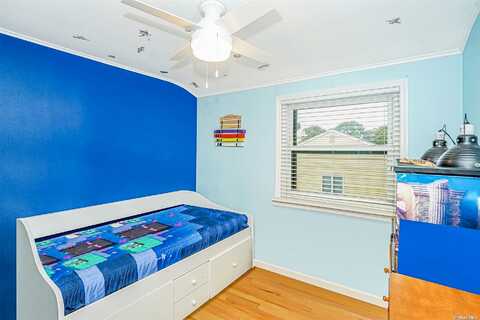 Hewitt, CENTER MORICHES, NY 11934