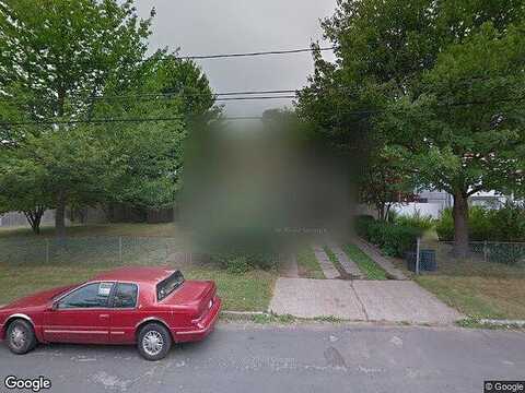 Lloyd, BRENTWOOD, NY 11717