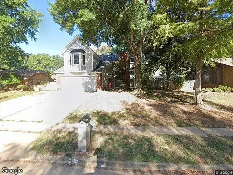 Ash, BROKEN ARROW, OK 74011