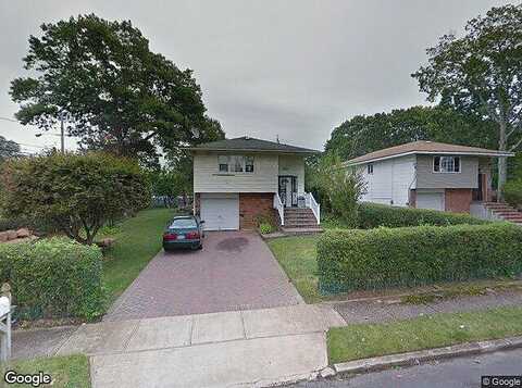 Norma, AMITYVILLE, NY 11701
