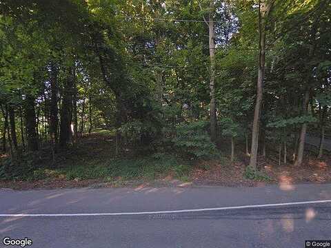 Gnarled Hollow, EAST SETAUKET, NY 11733