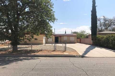 11Th, PALMDALE, CA 93550