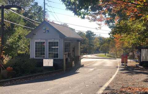 Yorke, BUSHKILL, PA 18324