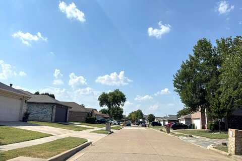 Beef Creek, ARLINGTON, TX 76001