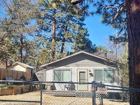 Holmes, SUGARLOAF, CA 92386