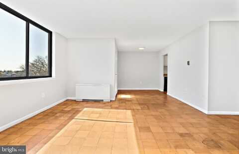 Cherry Hill, ARLINGTON, VA 22207