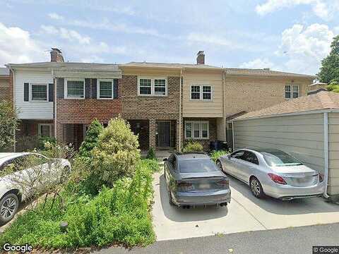 Moorefield Hill, VIENNA, VA 22180