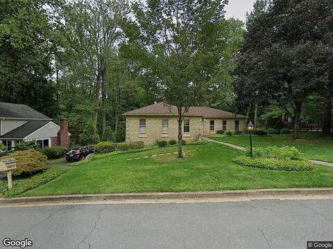 Lynnhurst, FAIRFAX, VA 22031