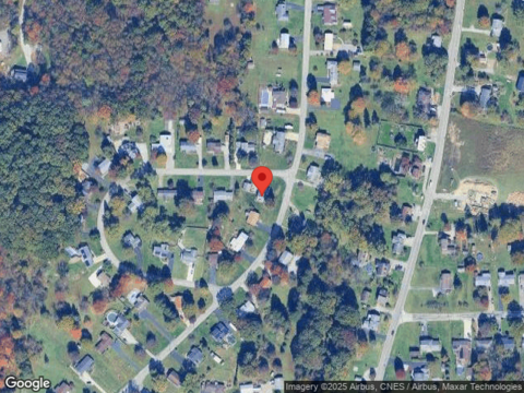 Lynne, BEAVER FALLS, PA 15010