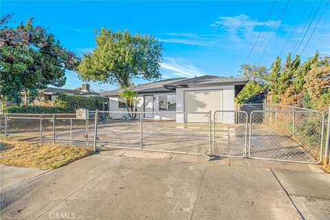 8Th, SAN BERNARDINO, CA 92411