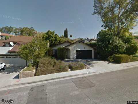 Lainie, WEST COVINA, CA 91792