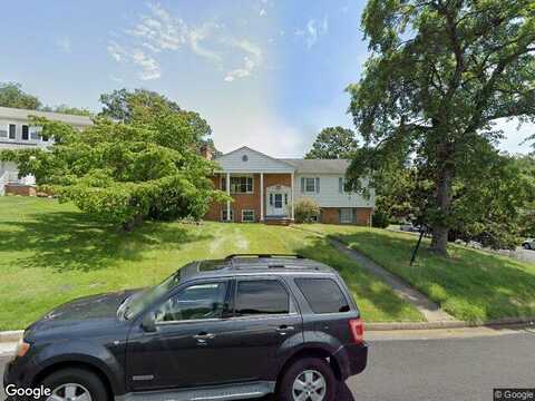 Brentwood, CHARLOTTESVILLE, VA 22901